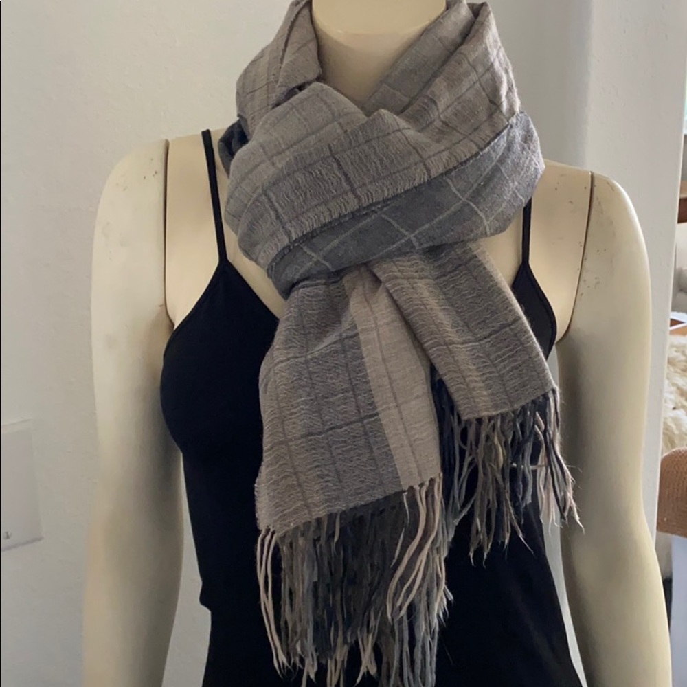 Agnona Scarf Wrap with Fringe Edge